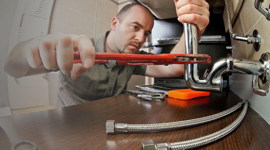 Professional same day plumber in Columbia, IA